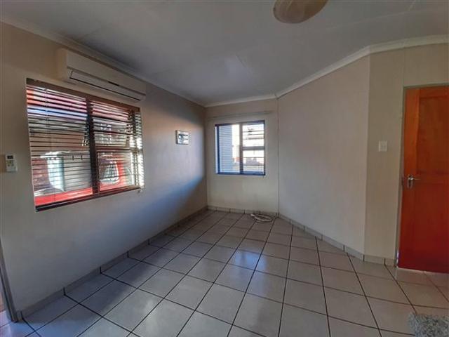 2 Bed Apartment in Kathu