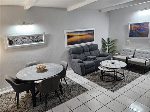 2 Bed Apartment in Witsand