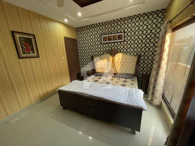 2 Bed Apartment Neat & Clean Available For Rent