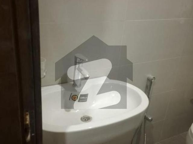 2 Bed Apartment Sector G Good Location Ready To Move Bahria Enclave