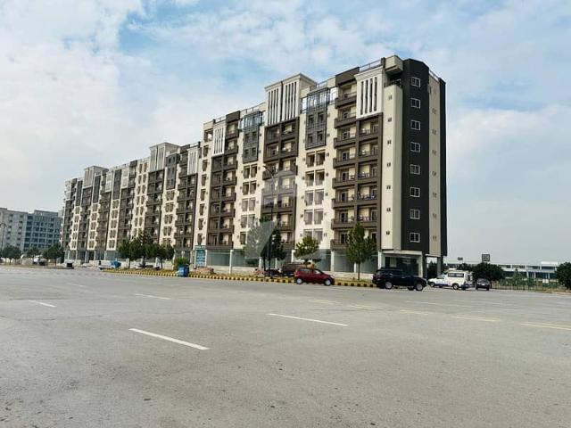 2 Bed Apartment With Servant For Sale