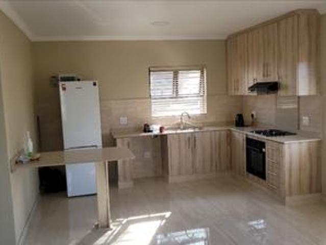 2 bed apartment to let in sherwood
