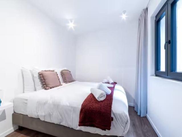 2 Bed Apt, Brussels, A+ Energy Rating