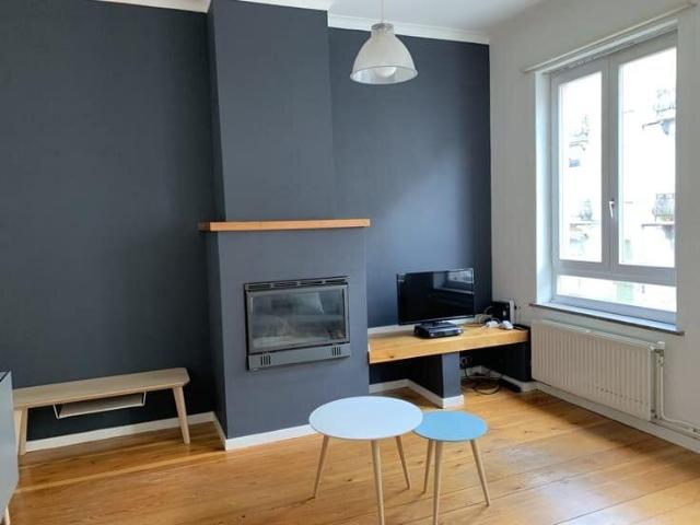 2 bed apt in Etterbeek, ideally located