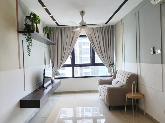 2 Bed Condo for Home Rental in i Suite, I City, Shah Alam, Selangor, Malaysia 567sqft