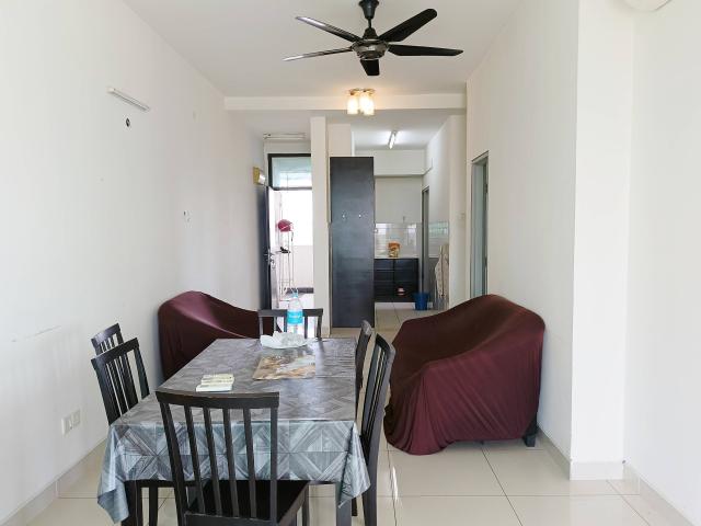2 Bed Condo for Home Rental in Vega Residensi 1, Science Park 2, Seksyen 6, Cyberjaya, Selangor, Malaysia 882sqft
