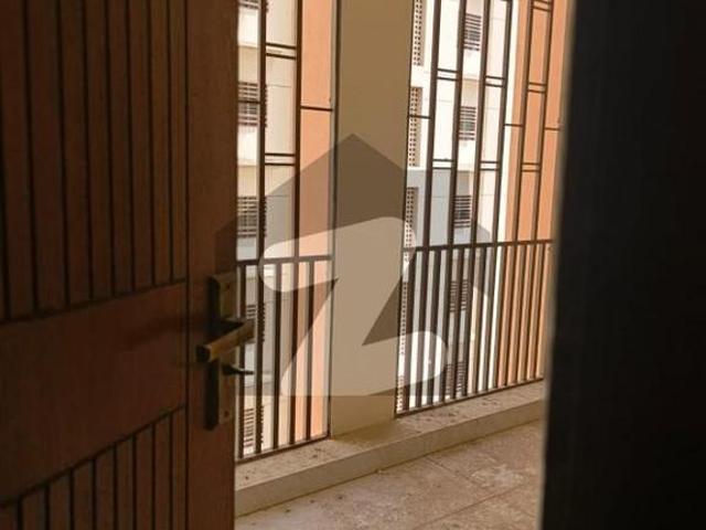 2 Bed Dd Brand New Flat West Open Corner In Saima Residencia, Scheme 33. Saima Residencia