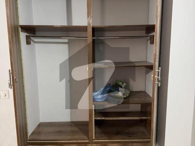 2 Bed dd Corner West Open Semi Furnished Falaknaz Twin Tower