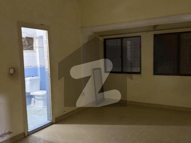 2 Bed Dd First Floor Apartment Avaiable For Rent At Clifton Block 7