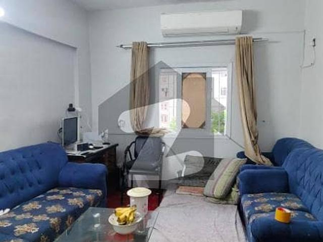 2 Bed DD Flat Available For Sale