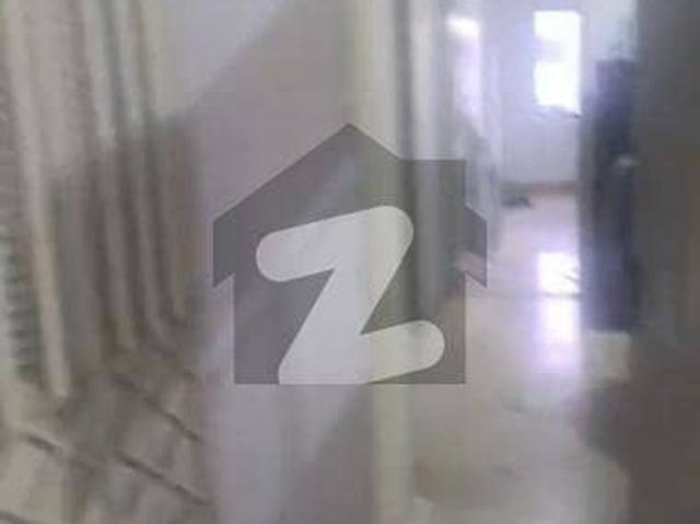 2 Bed DD Flat Available For Sale On Ittehad Commercial Area Lane 2