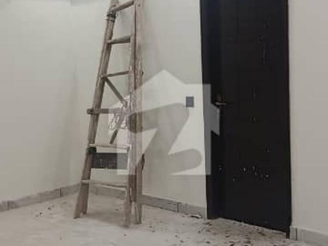 2 Bed DD Flat Available For Rent