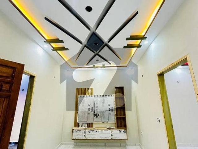2 bed drawing & dining, 1st floor portion for rent