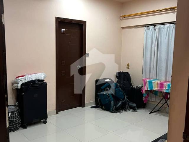 2 Bed Drawing With Private Servant Quarter For Rent