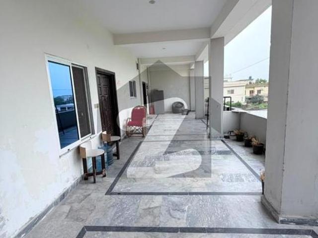 2 bed flat Bani Gala