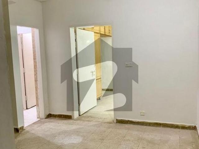 2 Bed Flat For Rent G 11
