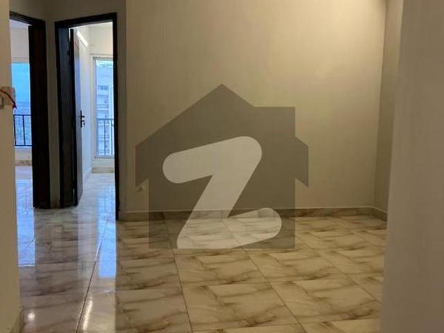 2 bed flat for rent in river garden