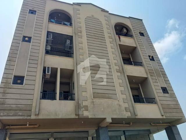 2 Bed Flat for sale, B. 17 islamabad Reasonable price