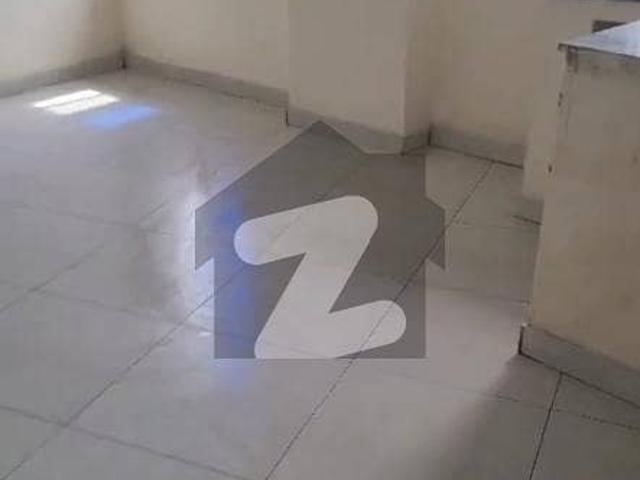 2 Bed Flat For Sale In D 17