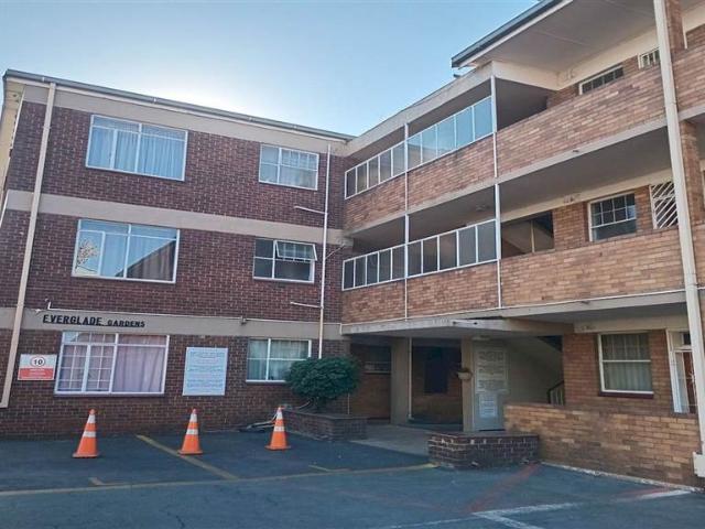 2 Bed Flat in Denlee
