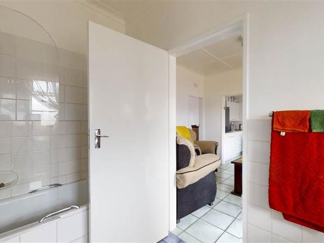 2 Bed Flat in Lambton