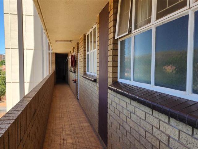 2 Bed Flat in Pretoria North
