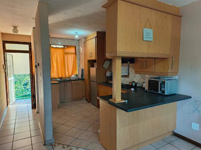 2 Bed Flat in St Michaels on Sea
