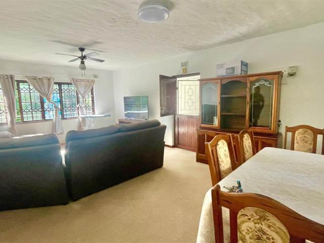 2 Bed Flat in Umtentweni