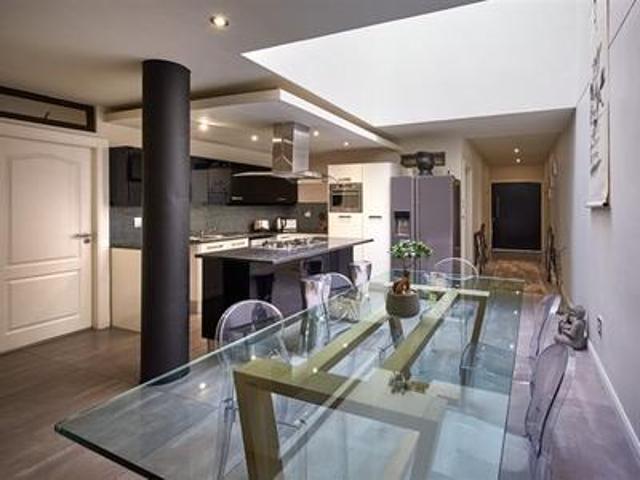 2 bed ground floor fully furnished a.