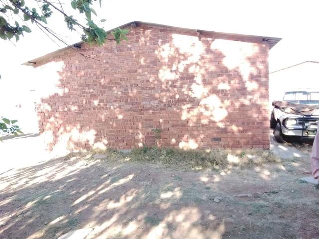 2 Bed House in Thabong