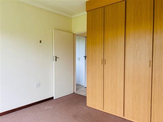 2 Bed House in Three Rivers East