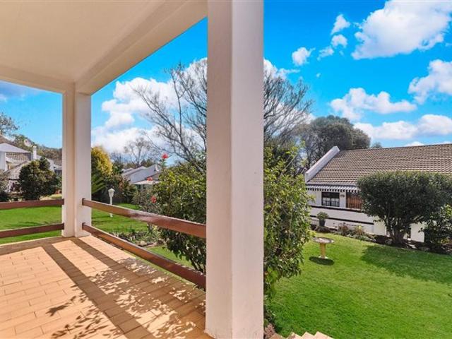 2 Bed House in Bromhof