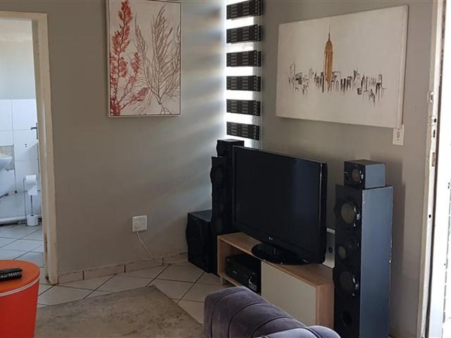 2 Bed House in Edleen