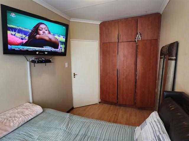 2 Bed House in Lindene