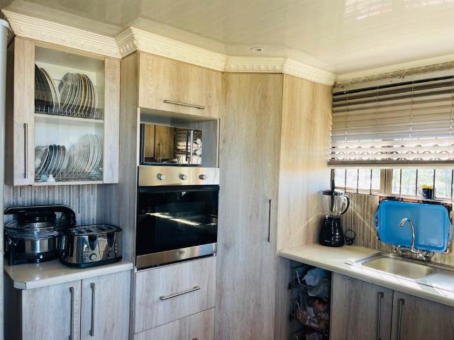 2 Bed House in Mdantsane