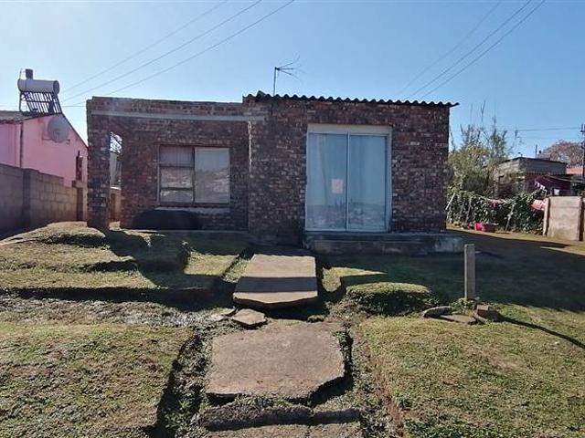 2 Bed House in Rosedale