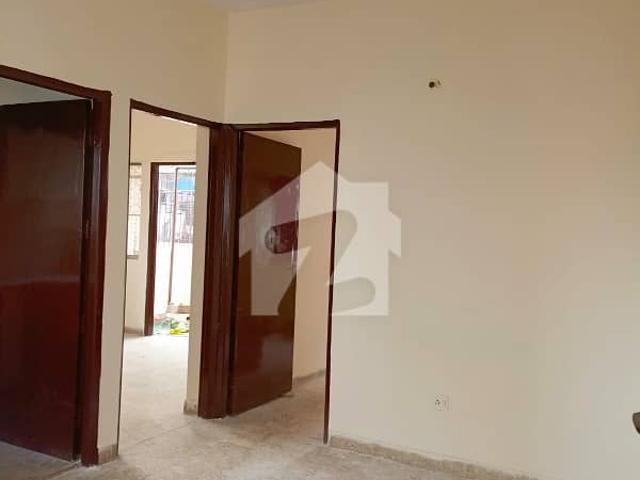 2 Bed Lounge Flat Available For Sale In Fariya Apartment Phase 2 Gulzar E Hijri Scheme 33