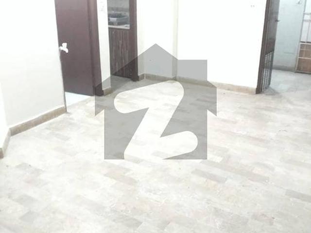 2 bed Lounge Flat For Sale in Wonder Tower Gulshan e Iqbal block 11