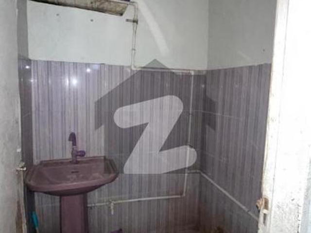 2 bed lounge flat for rent 3rd floor north Karachi 11h North Karachi Sector 11 H