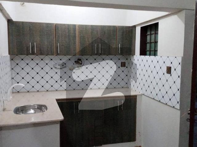 2 Bed Lounge Flat In Johar