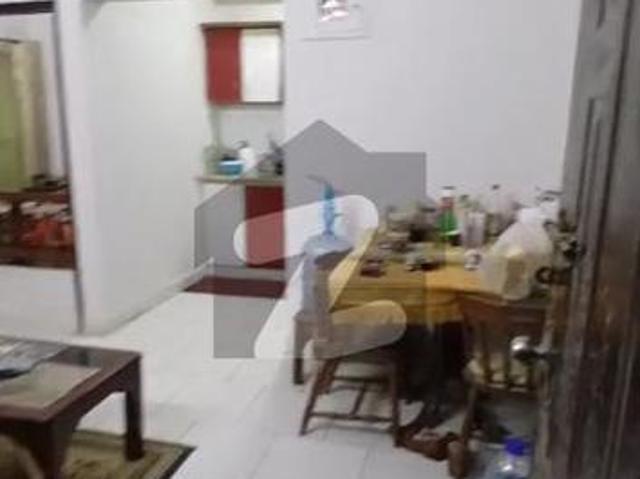 2 bed Lounge Near Safoora Chowrangi Daniyal Residency