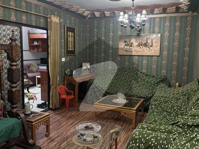 2 bed lounge first floor small family Required Saadi Town Block 4