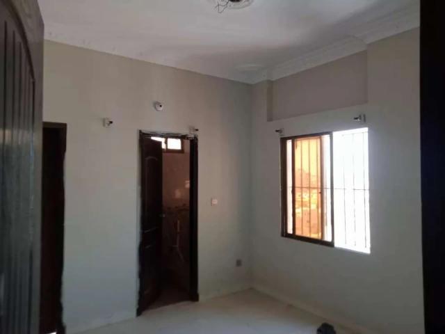2 bed lounge well maintained 3 side corner flat for rent nazimabad 1 Karachi North Nazimabad ID 34558