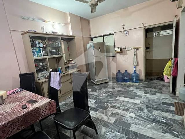 2 Bed Lounge West Open Flat For Sale Gulshan E Iqbal Block 13D/2