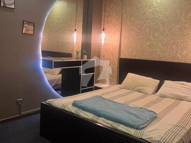 2 Bed Luxurious Best Location For Sale In Gulberg Green Islamabad