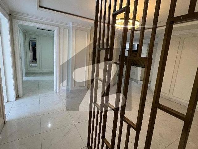 2 Bed Luxury Apartment Available For Rent