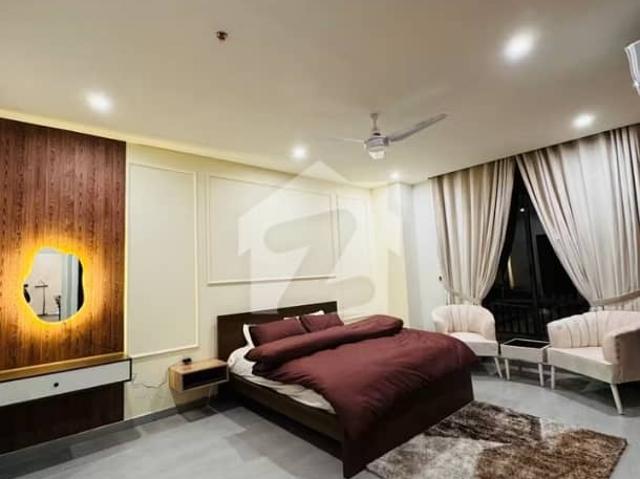 2 bed Luxury Furnished Available For Rent Gulberg Green