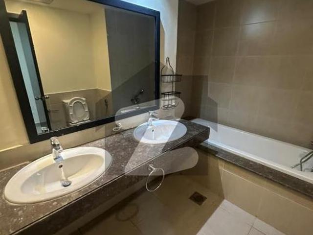 2 Bed + Maid Room | Sea Facing | Coral Tower | 1634 Sq. Ft. 6th Floor Flat For Rent Emaar Coral Towers