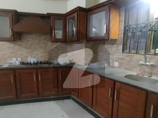 2 bed non furnished apartment available for rent H 13