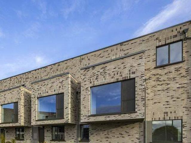 2 Bed Plus Study Duplex Egremont Church Road Killiney Co Dublin